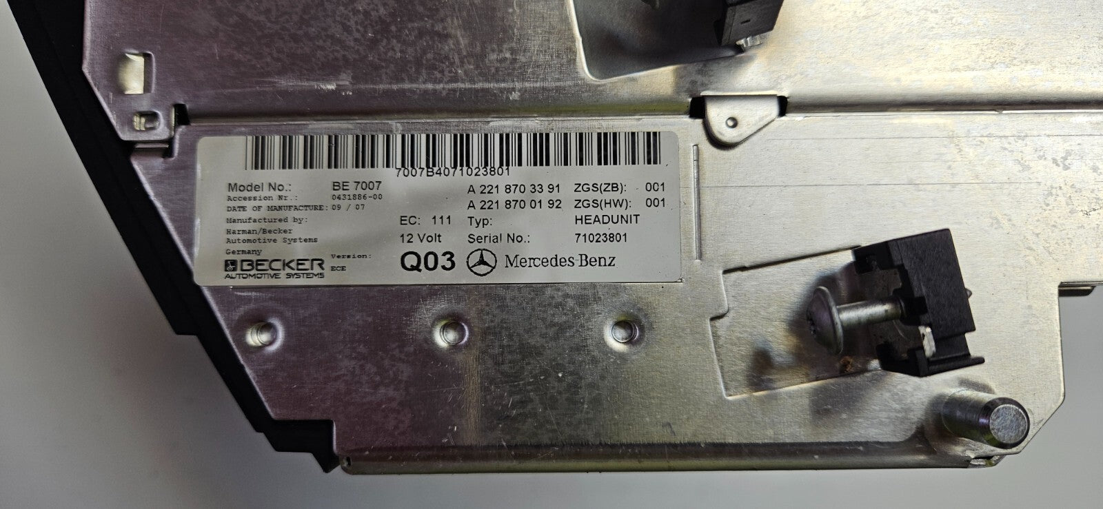 Mercedes W221 Headunit Comand Navigation DVD Wechsler A 2218703391 A 2218700192