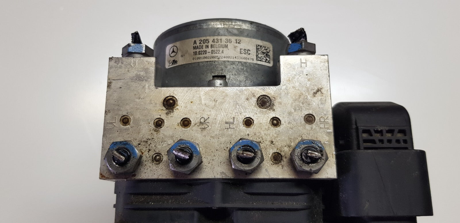 Mercedes W205 ABS Hydraulikblock Pumpe Steuergerät A 2059012800 A 2054313612