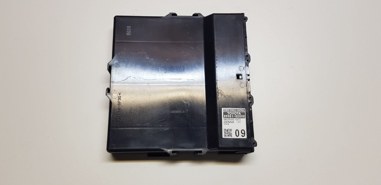 Toyota Hybrid Steuergerät 89981-02090 MB285000-5672