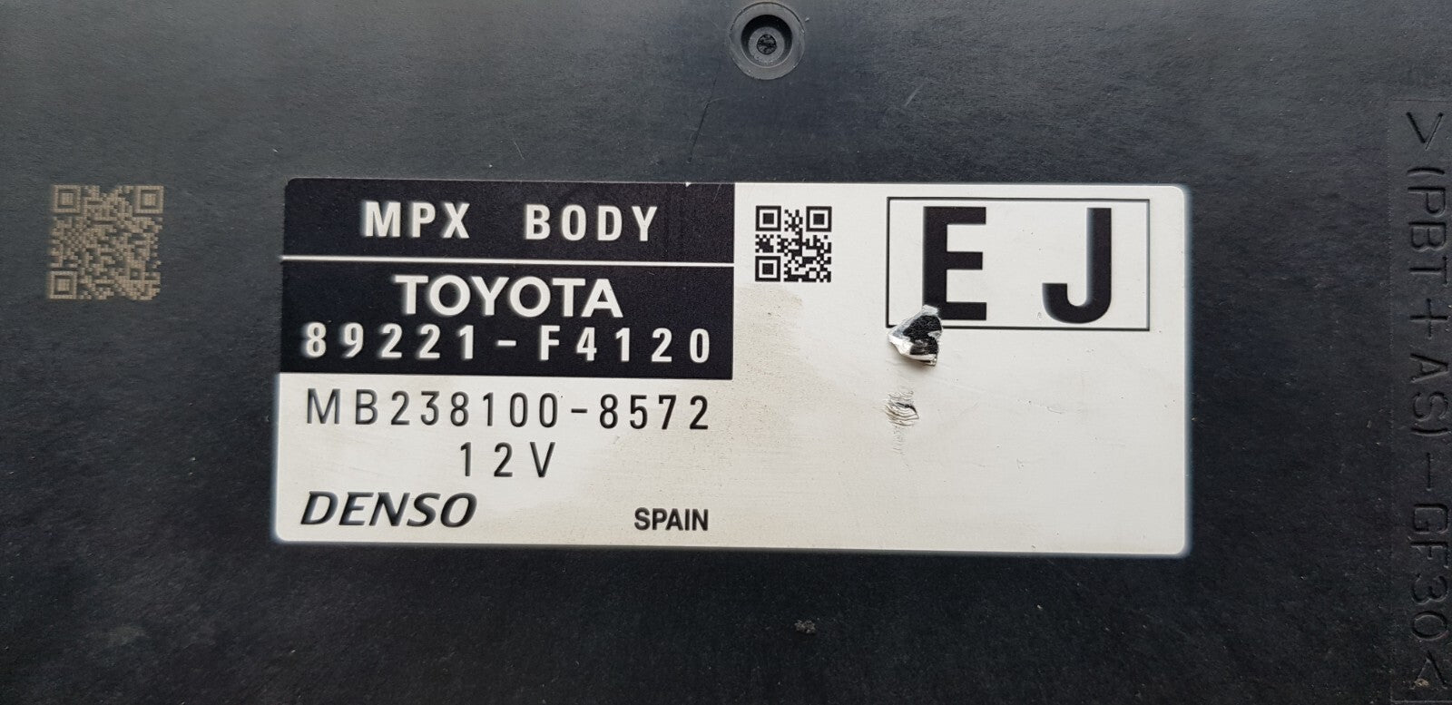 Toyota Steuergerät 89221-F4120 MB238100-8572