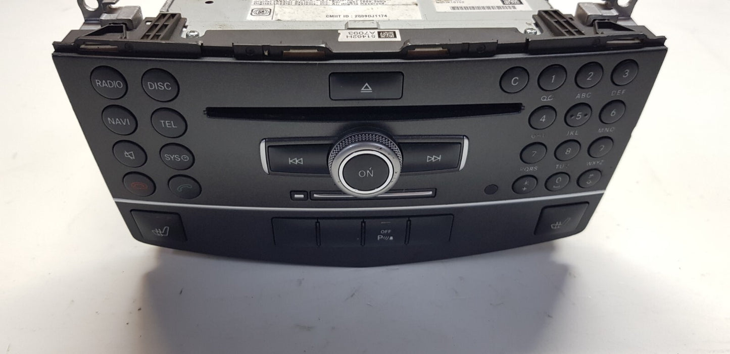 Mercedes W204 Headunit Comand Navigation A 2049006003 A 2049016701 mit Code
