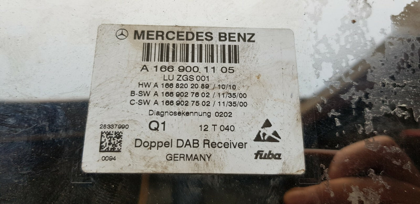 Mercedes DAB Audio Steuergerät A 1669001105 A 1668202089