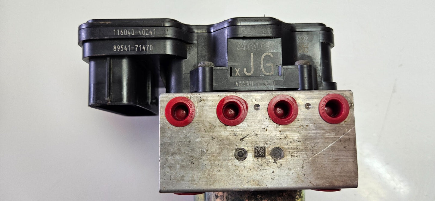 Toyota Hilux ABS Hydraulikblock Pumpe Steuergerät 44540-71440 89541-71470
