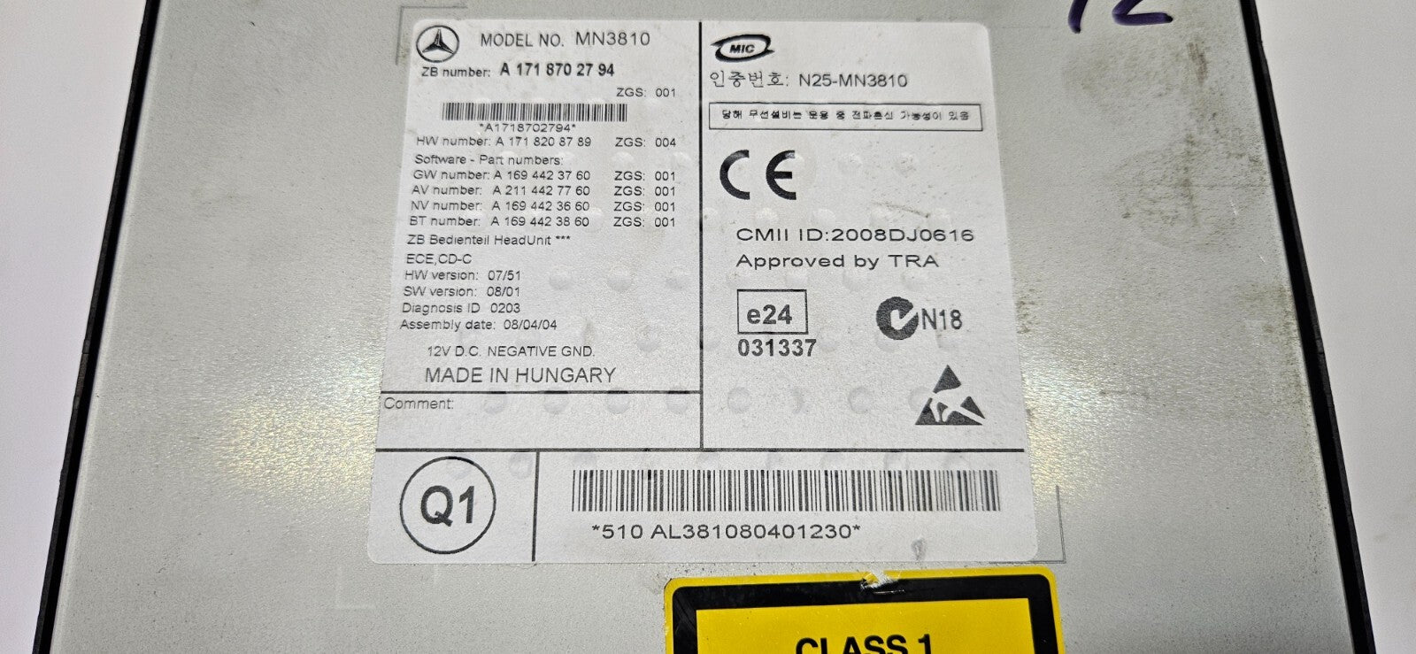 Mercedes SLK R171 Headunit Radio Wechsler A 1718702794 A 1718208789 MN3810