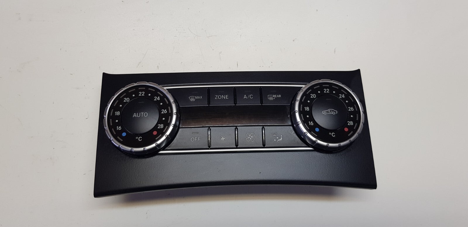 Mercedes C-Klasse W204 Klimabedienteil A 2049004312