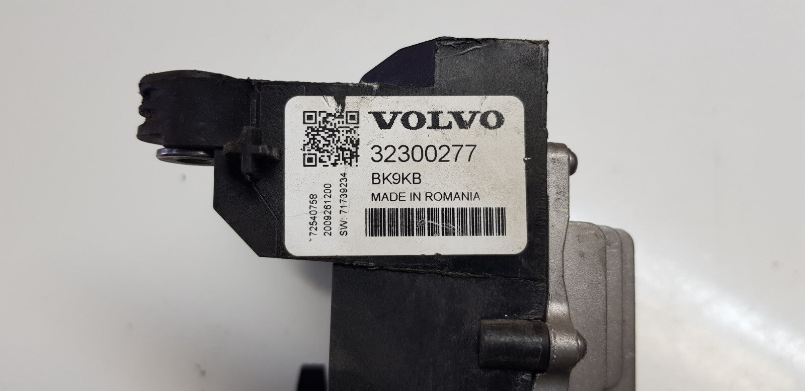 Volvo Steuergerät 32300277 BK9KB