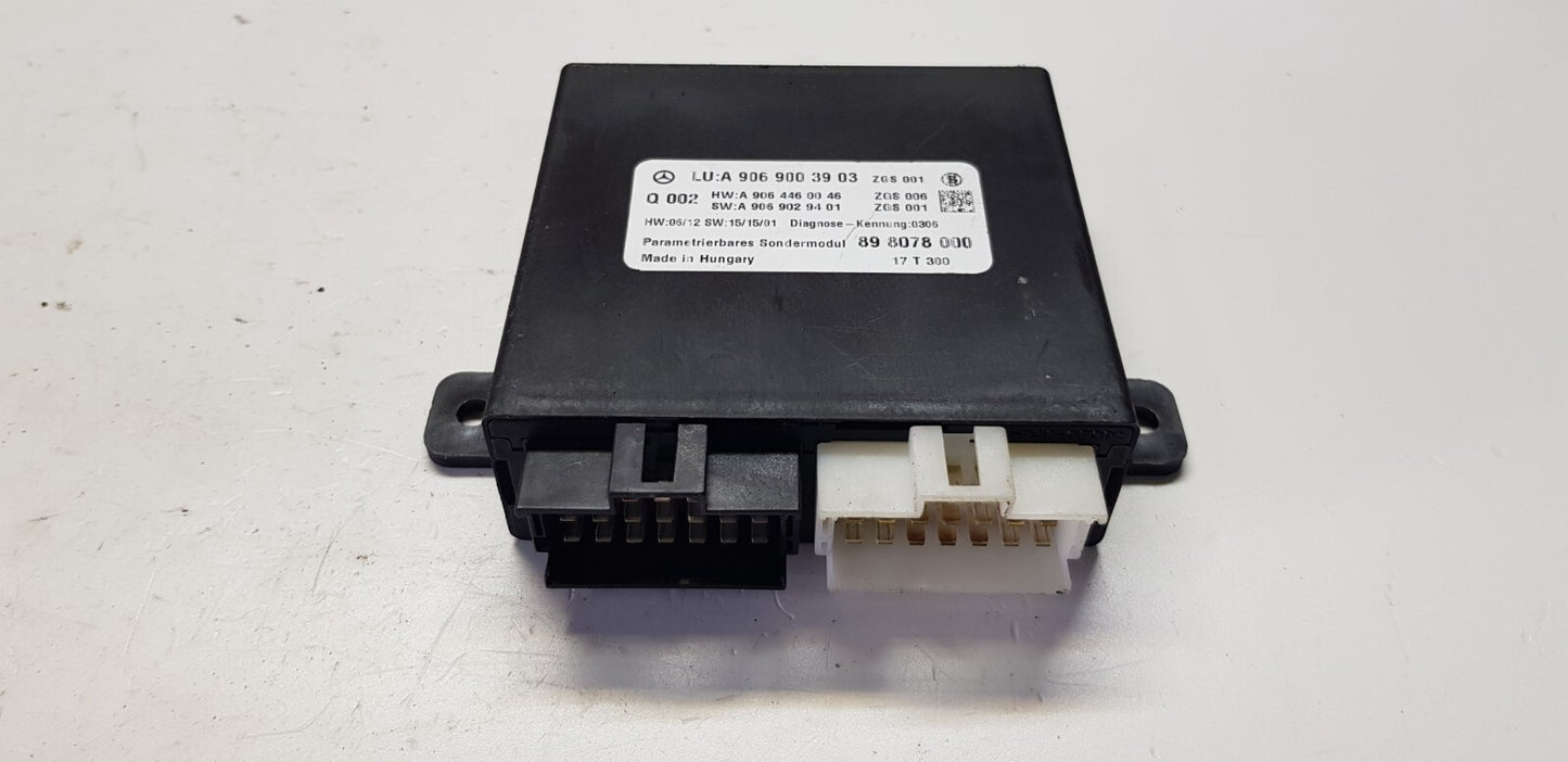 Mercedes Sprinter W906 Steuergerät A 9069003903 A 9064460046
