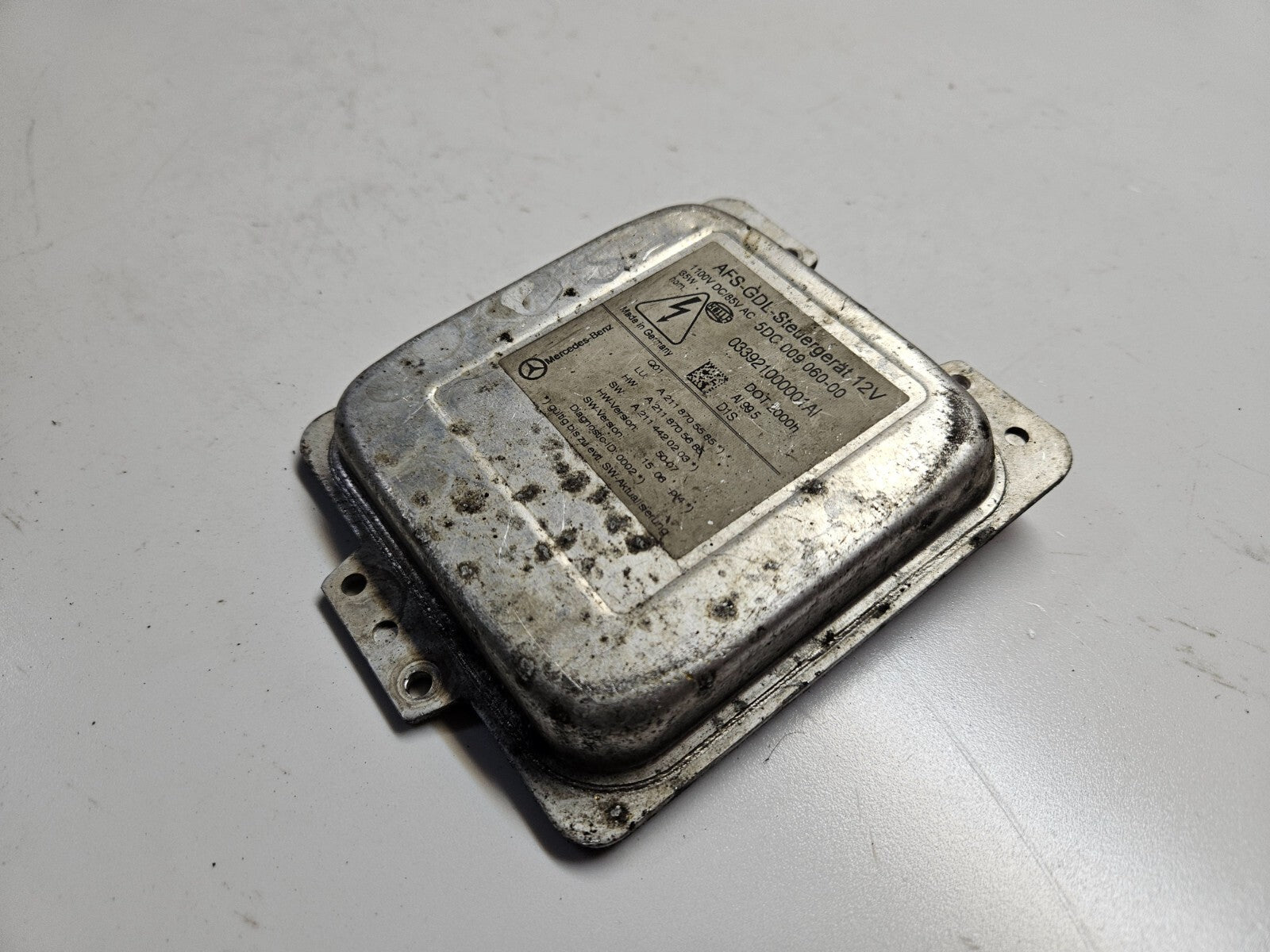 Mercedes Xenon Scheinwerfer Steuergerät A 2118705585 A 2118705685 ♻️