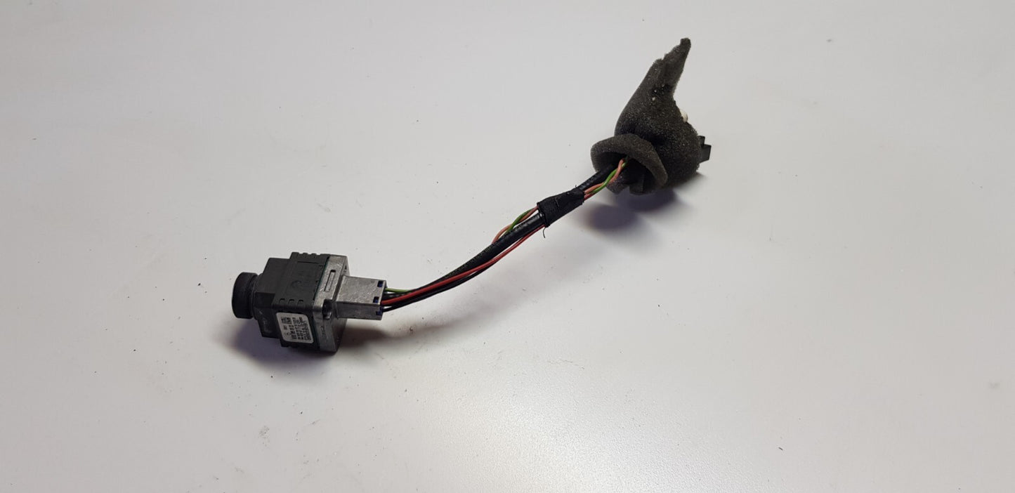 Mercedes W207 W212 W218 Rückfahrkamera A 0009058903 A 0009017702