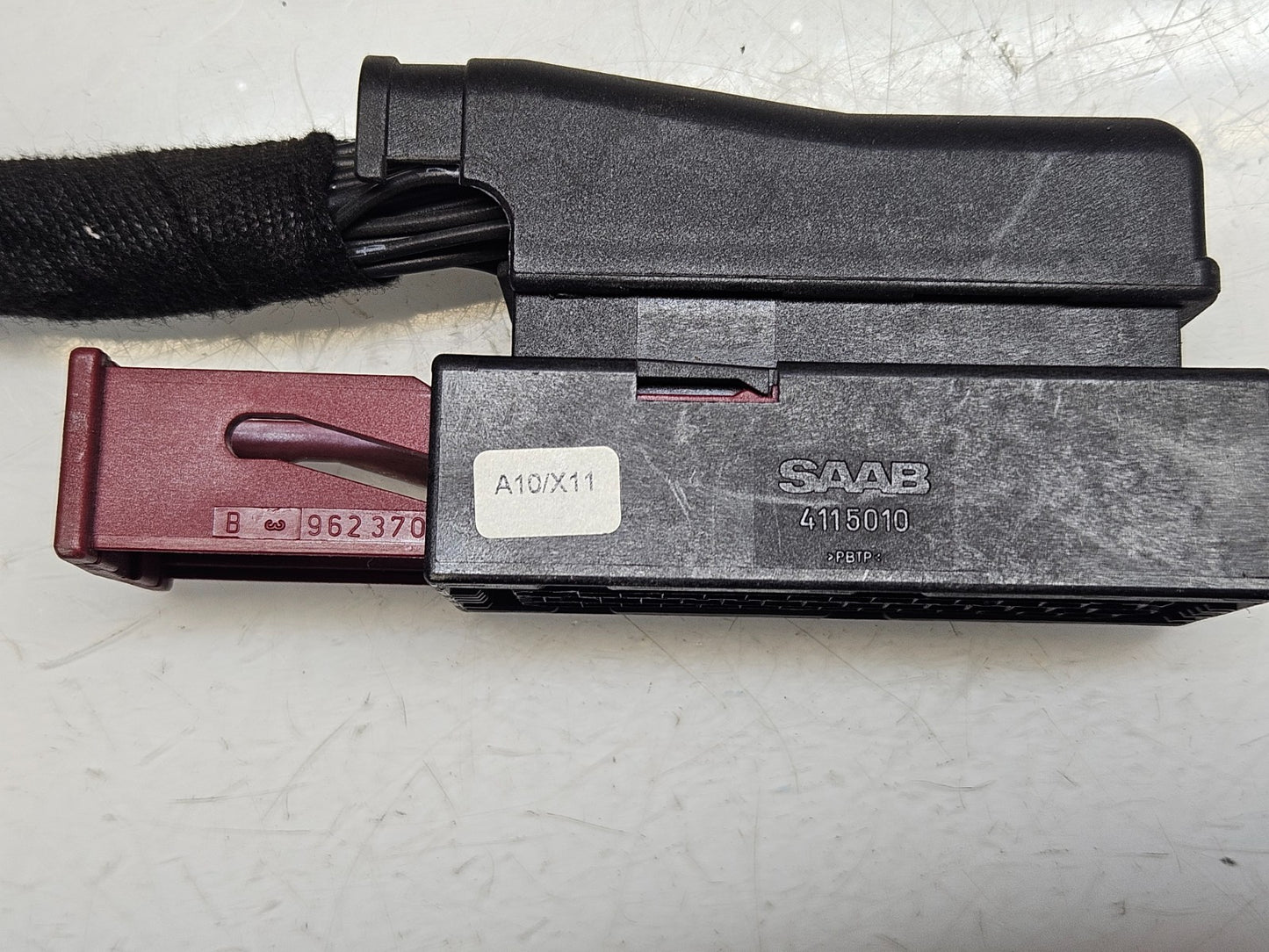 SAAB Stecker Steckergehäuse Kabelbaum 4115010 A10/X11 1-962369-1 ♻️