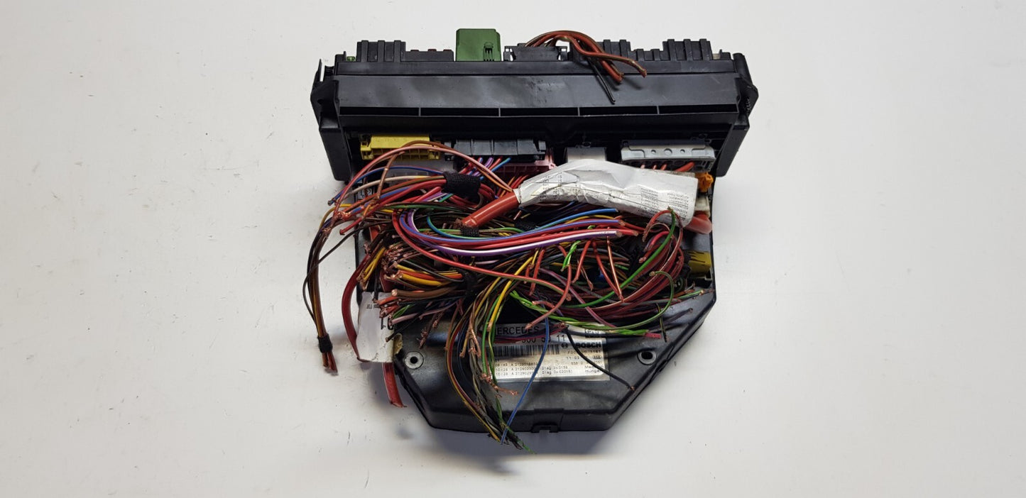 Mercedes W212 W218 SAM Steuergerät Sicherungskasten A 2129005011 A 2129016802