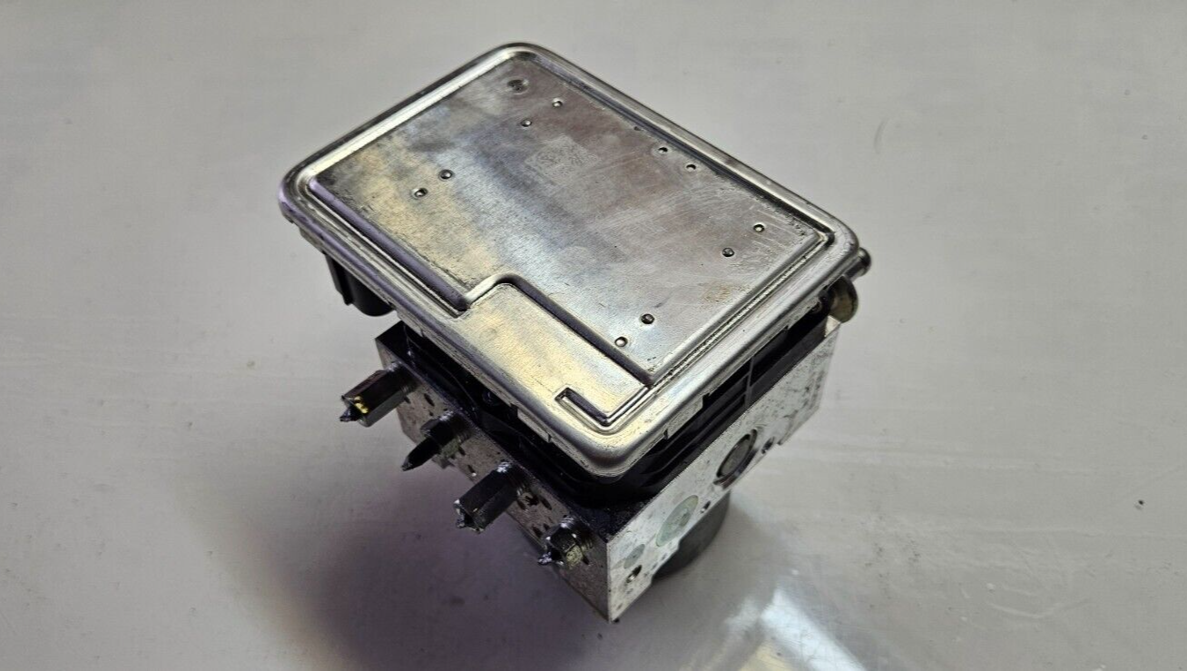 Mazda CX-5 ABS Hydraulikblock Pumpe Steuergerät KDRA437A0 D8 06.7109-5688.3