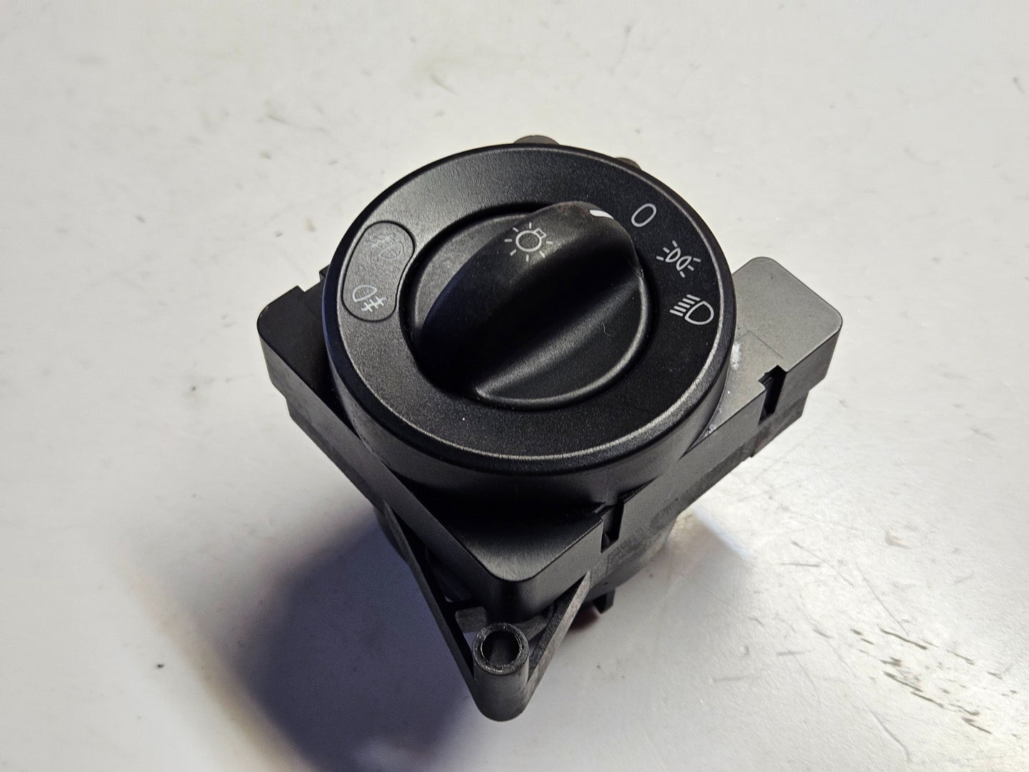 Mercedes Sprinter W906 Lichtschalter A 9069052601 ♻️