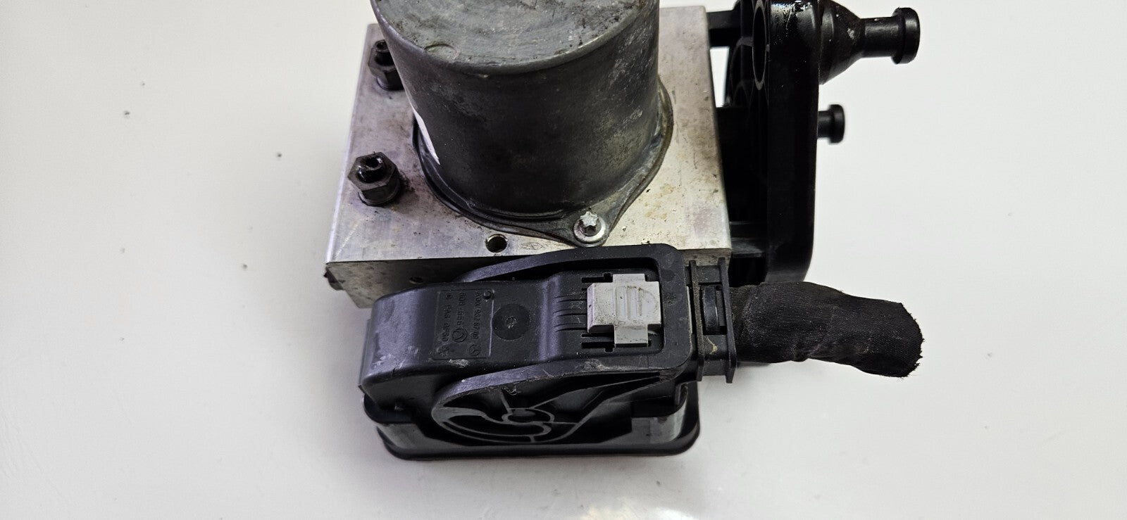 Mercedes Sprinter ABS Hydraulikblock Pumpe Steuergerät A 9079008904
