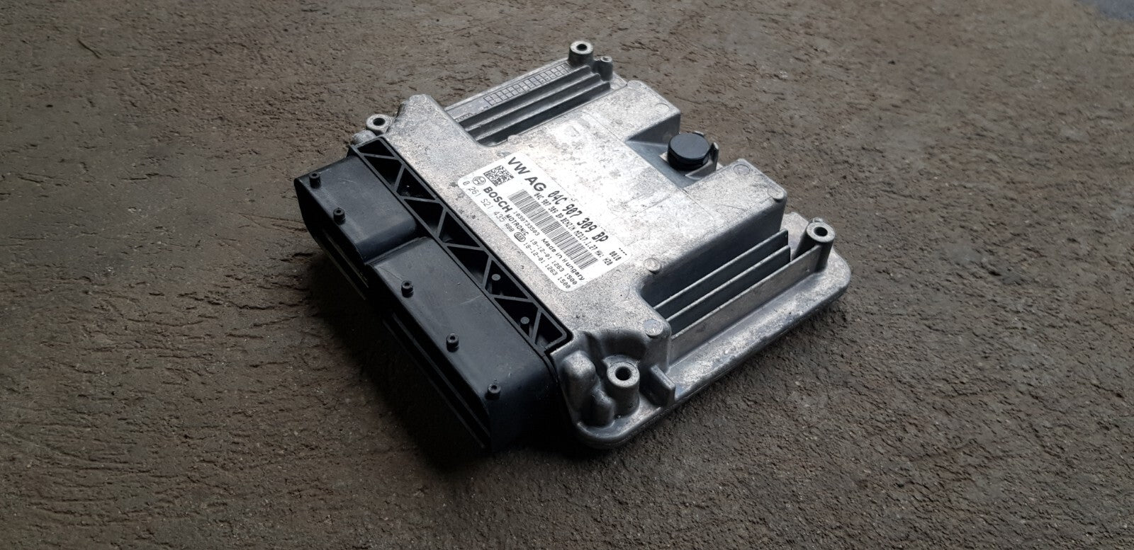 Seat VW Audi Motorsteuergerät Steuergerät 04C907309BP 0261S21435