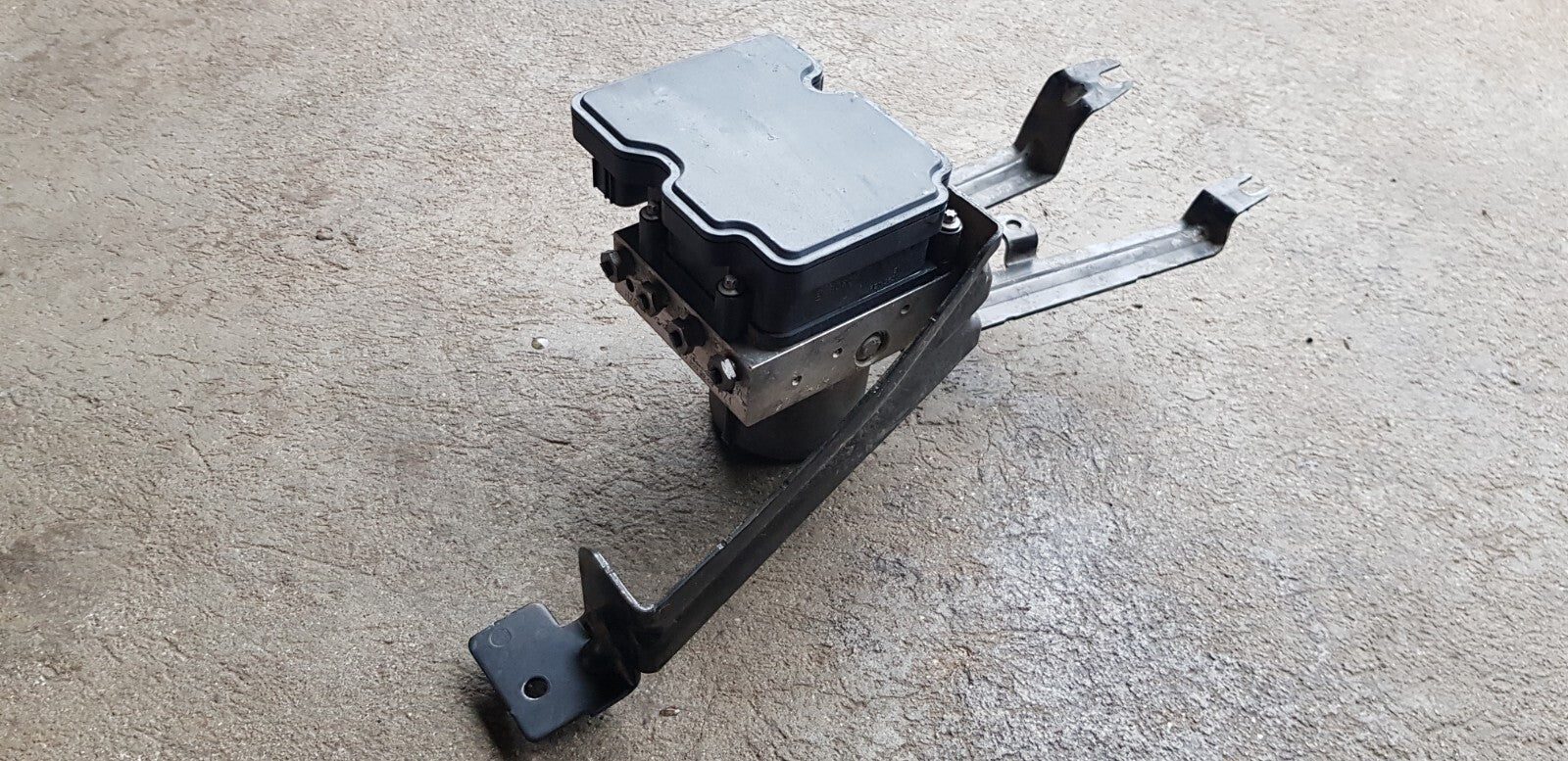 Mercedes ABS Hydraulikblock Hydraulikaggregat A 1779009203 A 1779021204