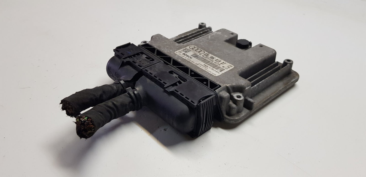 Audi Motorsteuergerät Steuergerät 03L906018DT 0281016896