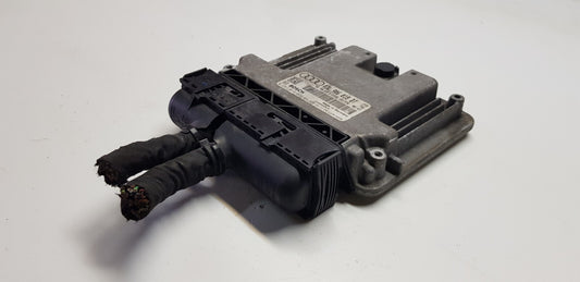 Audi Motorsteuergerät Steuergerät 03L906018DT 0281016896