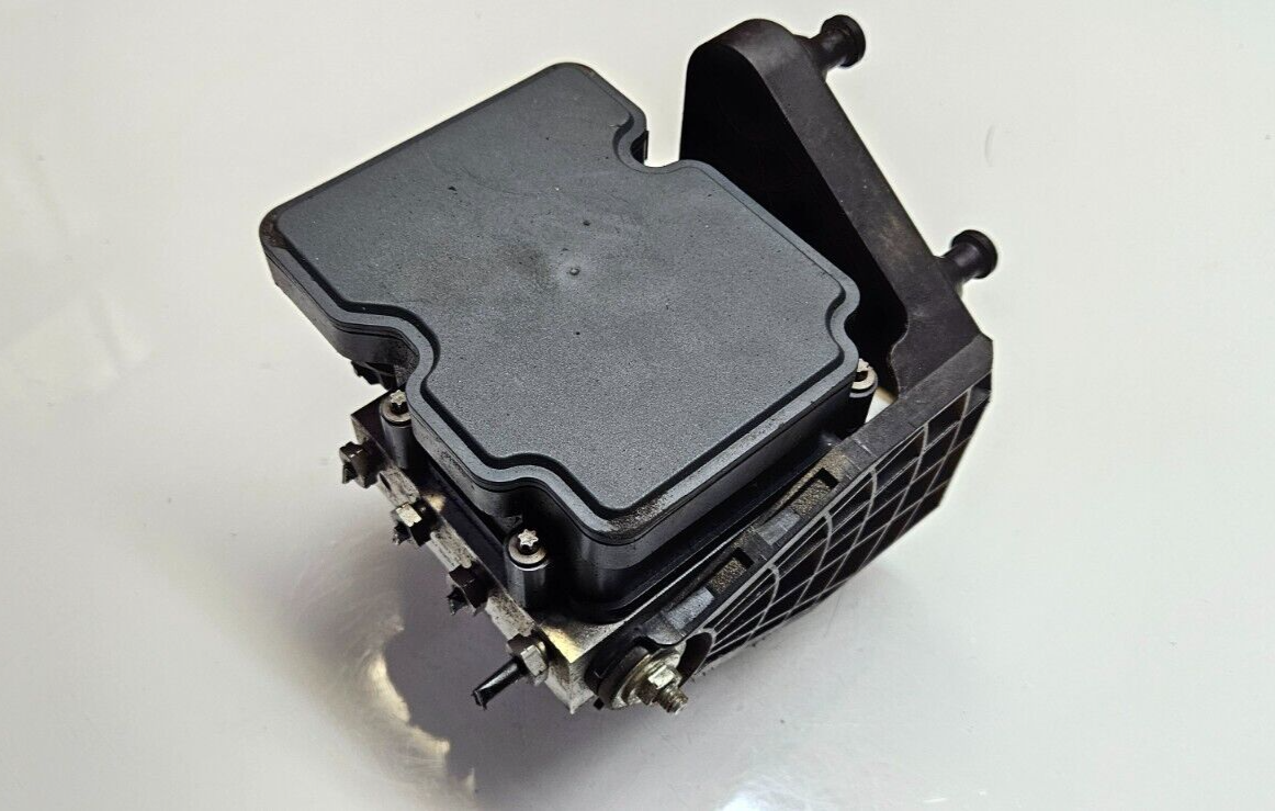 Mercedes Sprinter ABS Hydraulikblock Steuergerät A 9079003504