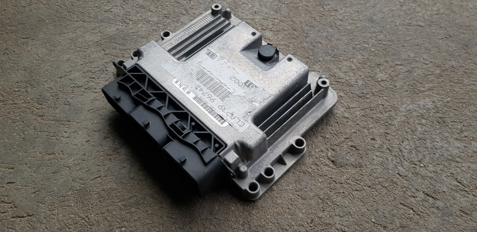 Peugeot Citroen Motorsteuergerät Steuergerät 0281015847 9674245180 PLUG&PLAY