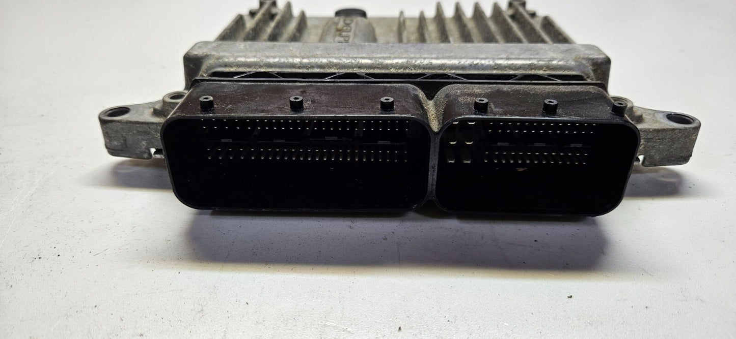 Mercedes C-Klasse Motorsteuergerät Steuergerät A 6461502072 A 0054461840