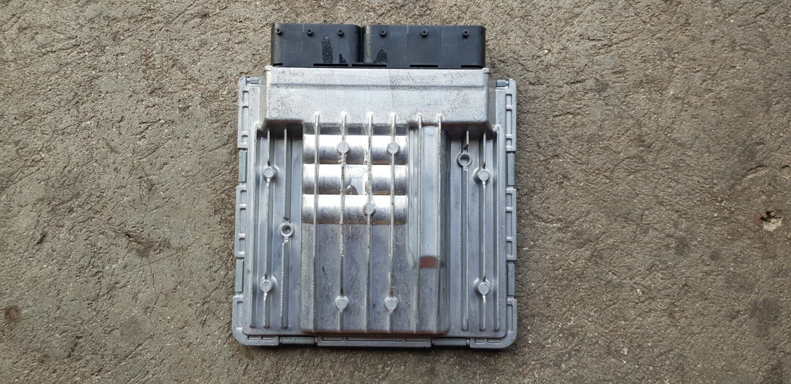 BMW Motorsteuergerät Steuergerät 7561817 5WK98083