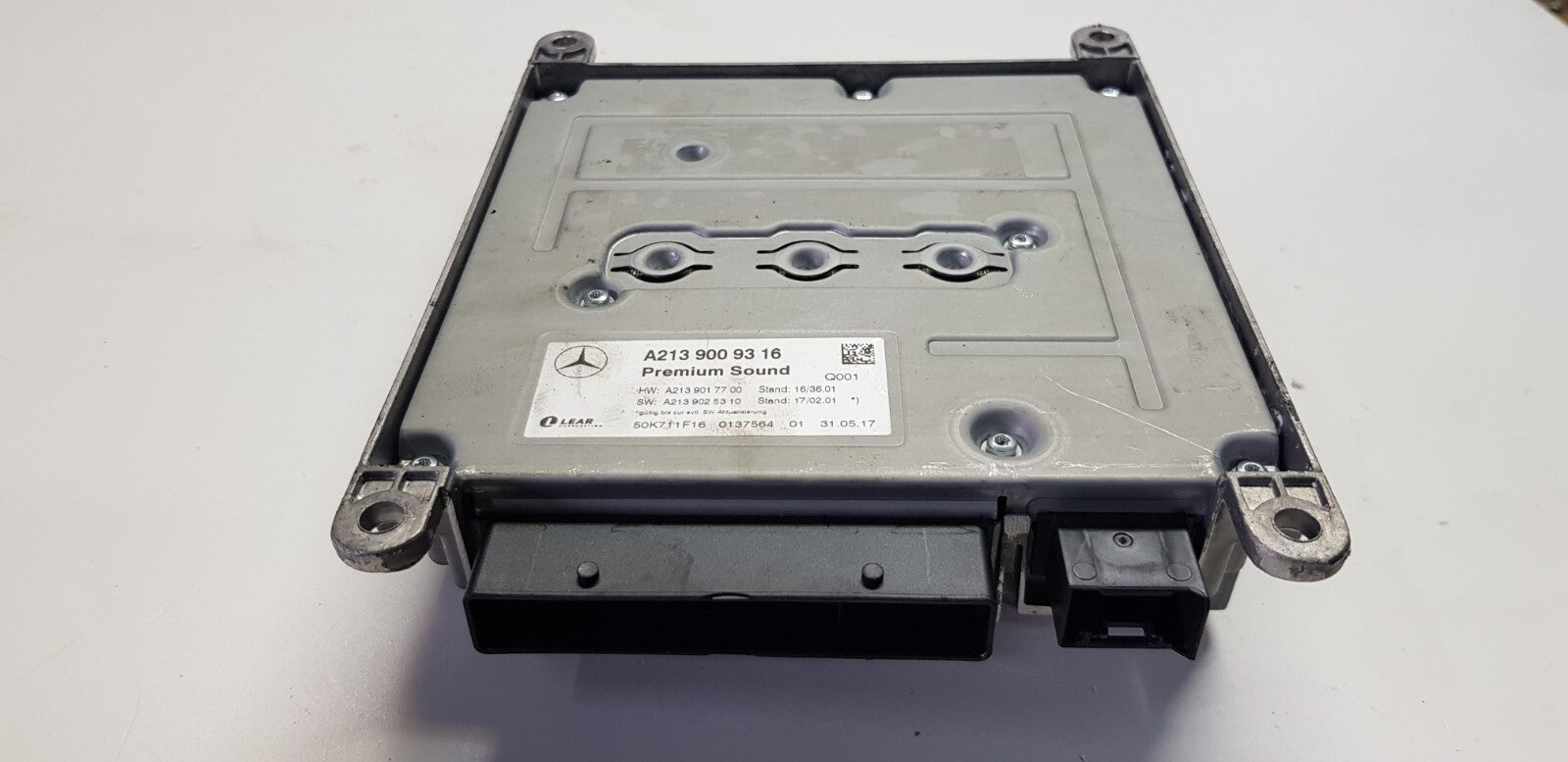Mercedes W213 Verstärker Premium Sound A 2139009316 A 2139017700