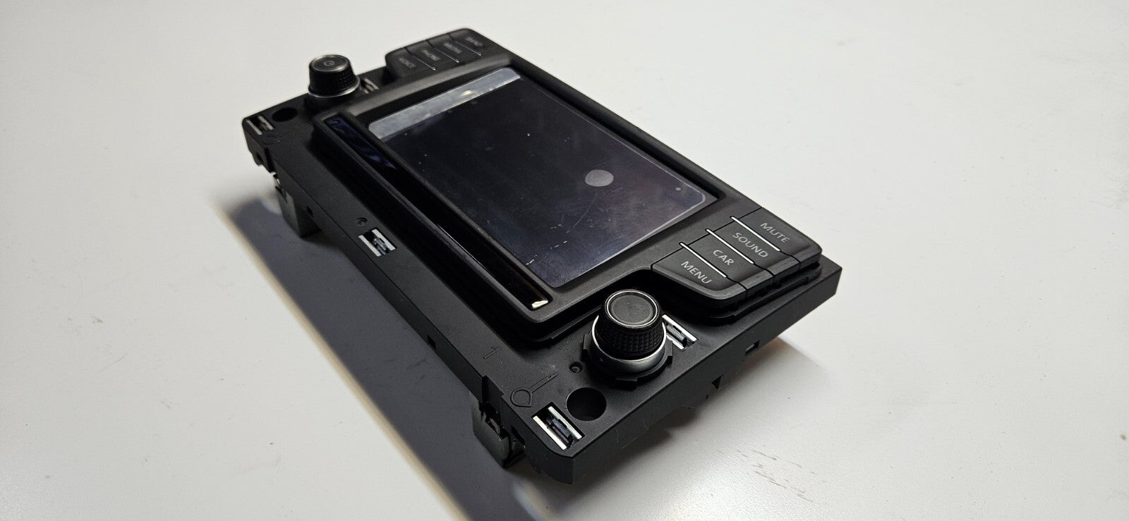 VW Golf Passat Bildschrim Navi Radio Display 3G0919605H