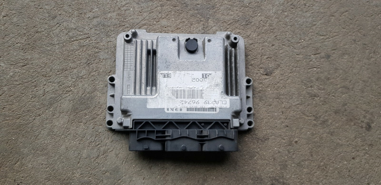 Peugeot Citroen Motorsteuergerät Steuergerät 0281015847 9674245180 PLUG&PLAY