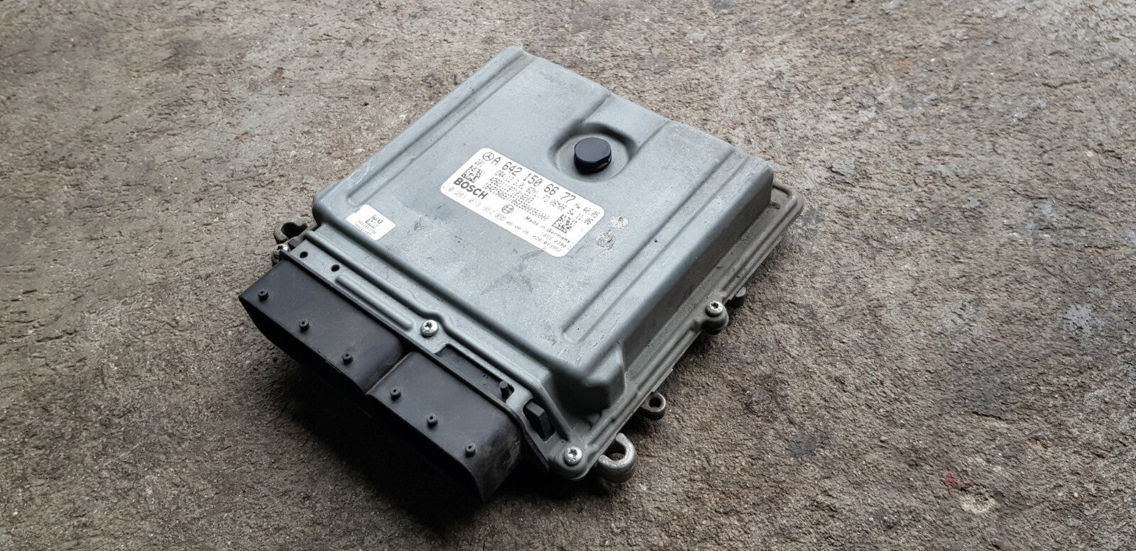 Mercedes W251 Motorsteuergerät Steuergerät A 6421506677 0281013952 zurückgesetzt