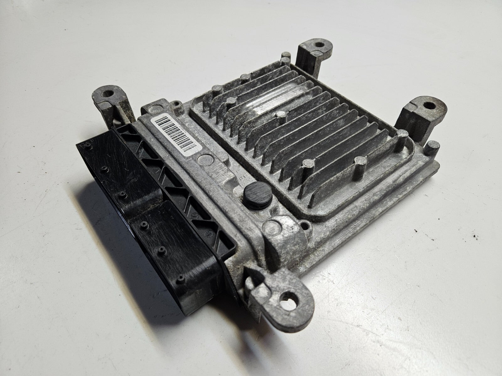 Mercedes Sprinter Motorsteuergerät Steuergerät A 6519000700 A 6519010600 ♻️