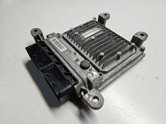 Mercedes Sprinter Motorsteuergerät Steuergerät A 6519000700 A 6519010600 ♻️