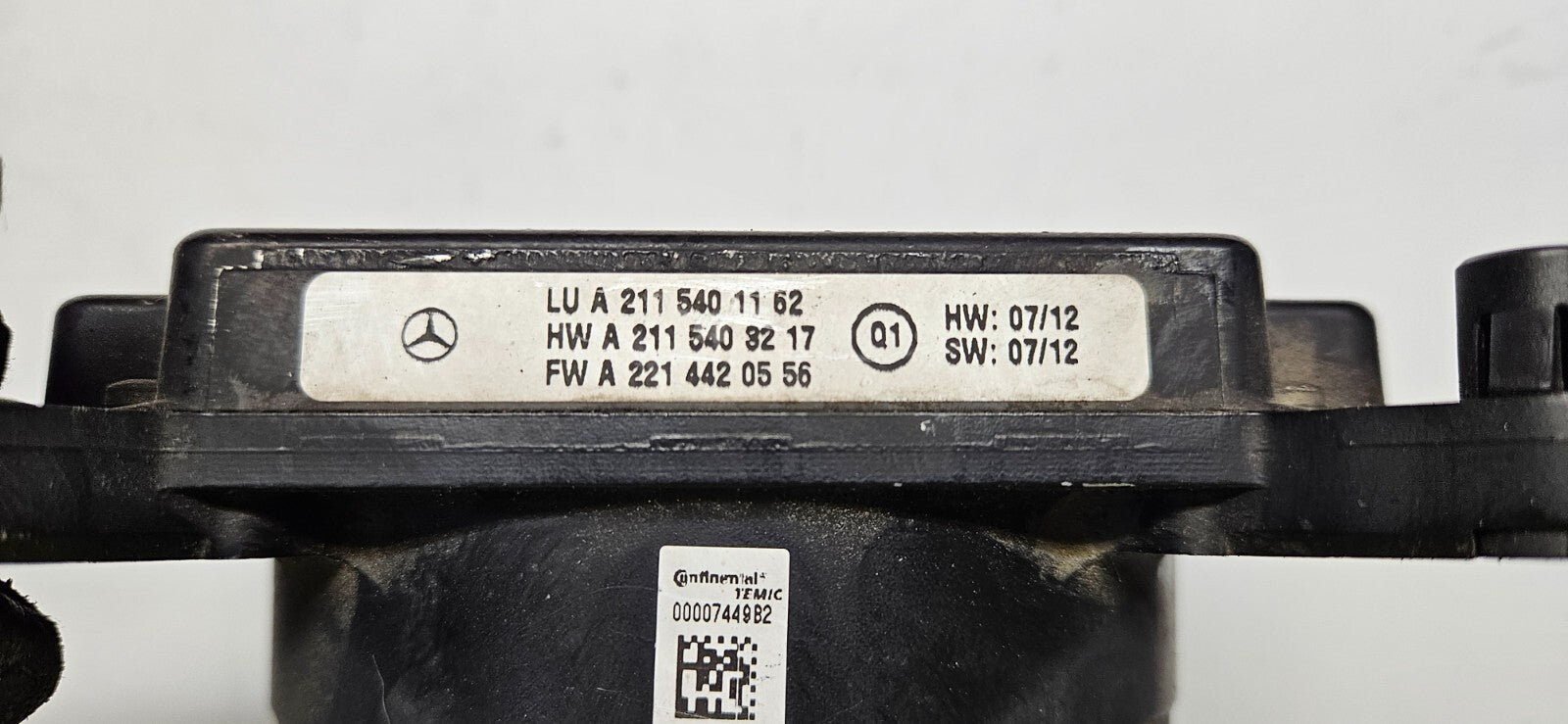 Mercedes E S CL Distronic Radarsensor Abstandsradar A 2115401162 A 2115403217