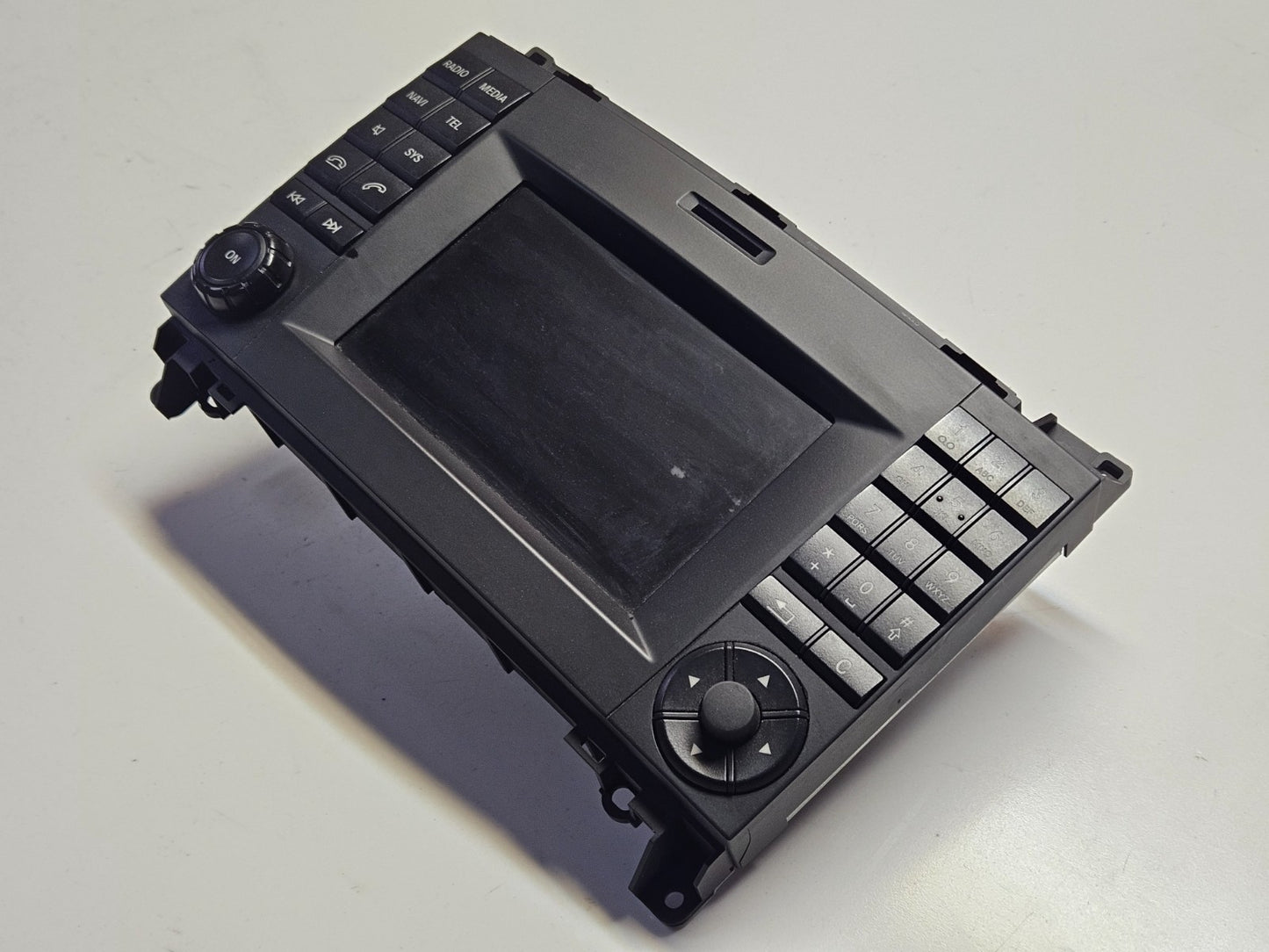 Mercedes Sprinter Headunit Navigationssystem Radio A 9069000104 mit PIN Code ♻️