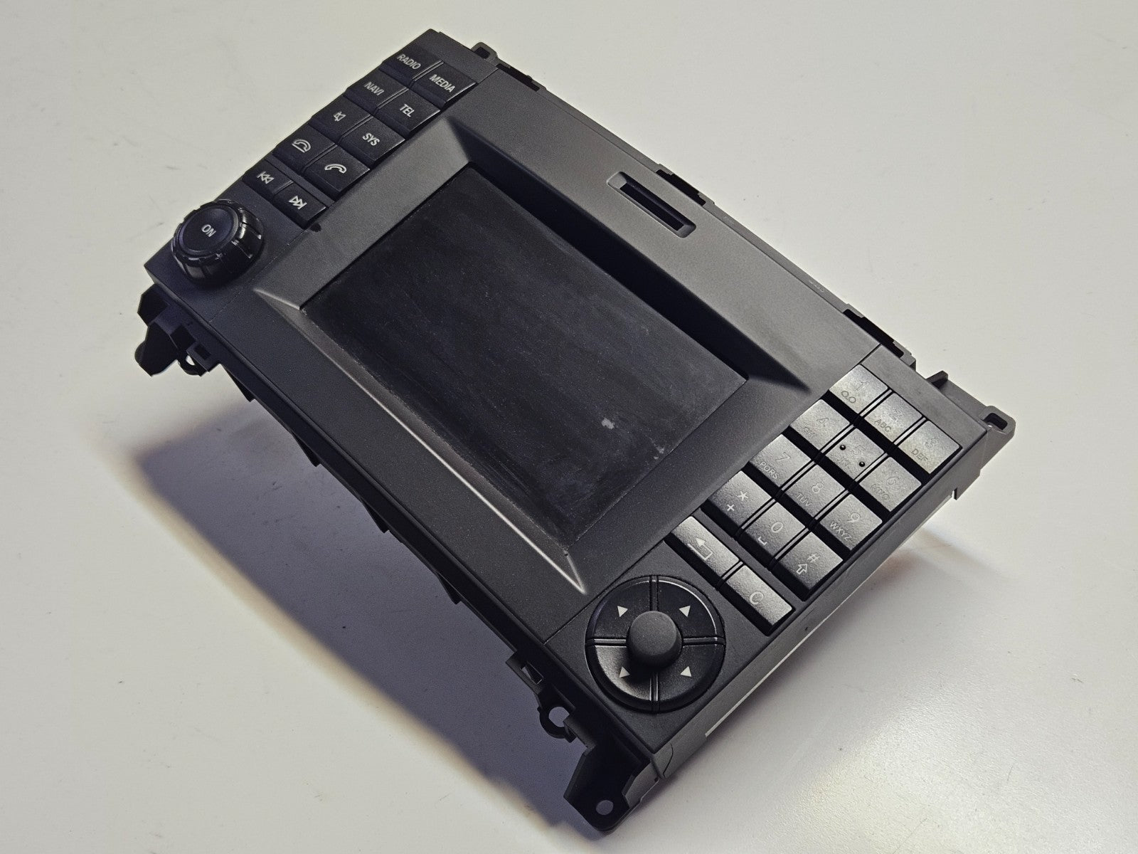 Mercedes Sprinter Headunit Navigationssystem Radio A 9069000104 mit PIN Code ♻️