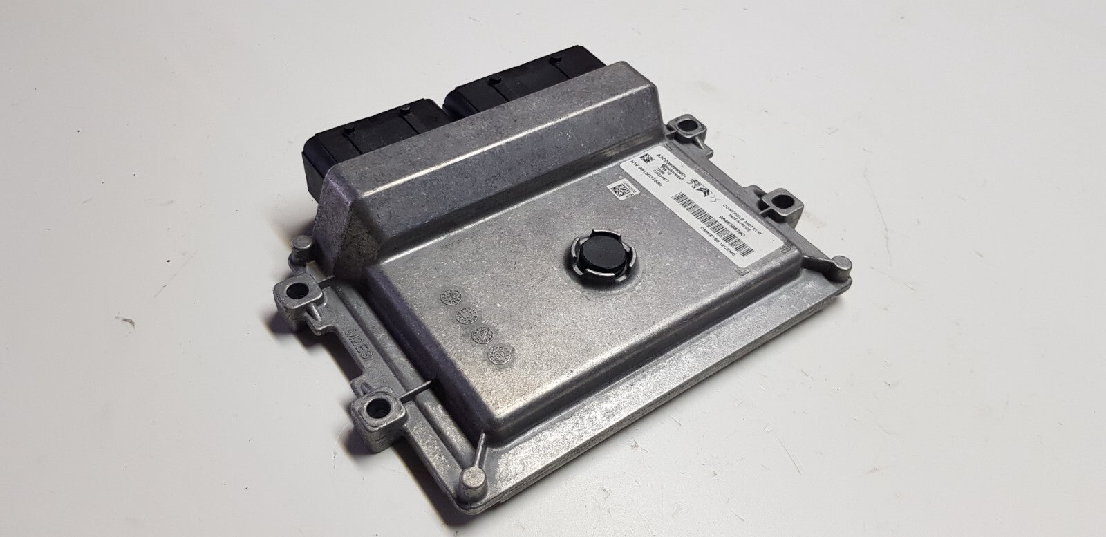 Opel Corsa Schaltg. Motorsteuergerät Steuergerät 9846386780 9815037580