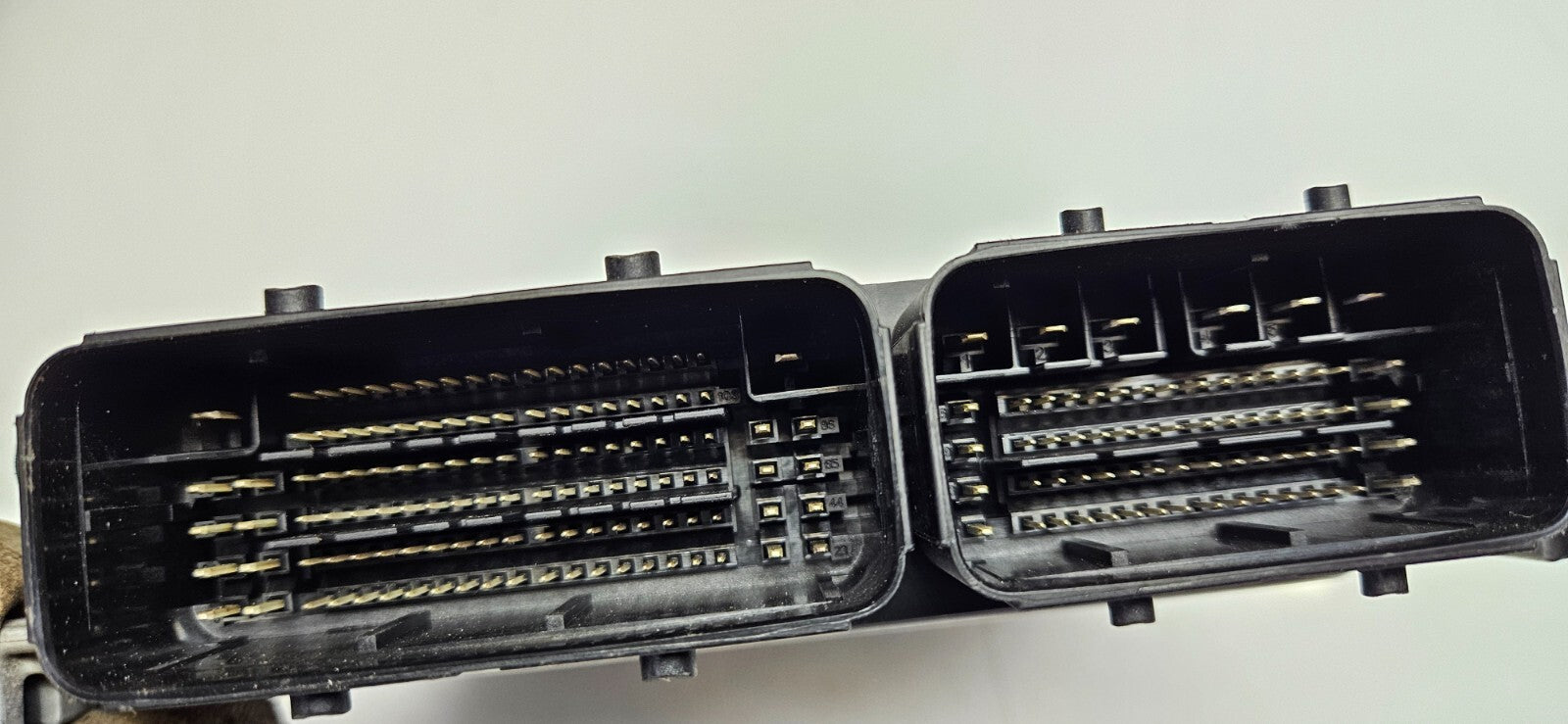 Opel Corsa Motorsteuergerät Steuergerät 0261S102VT 9841215880