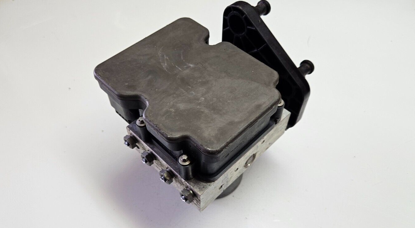 Mercedes Sprinter ABS Hydraulikblock Pumpe Steuergerät A 9079008904