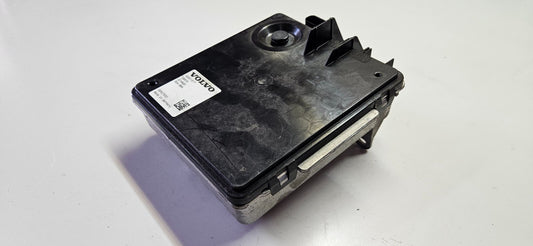 Volvo Steuergerät Spannungswandler 32301317 C95YD 214823