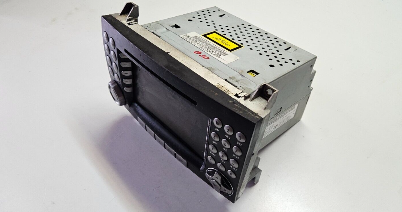 Mercedes SLK R171 Headunit Radio Navigation Comand A 1718202989
