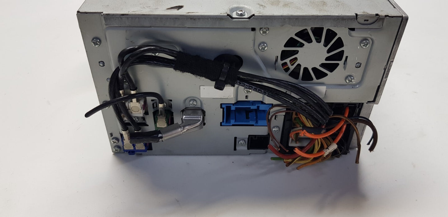 Mercedes W204 Headunit Comand Navigation A 2049006003 A 2049016701 mit Code