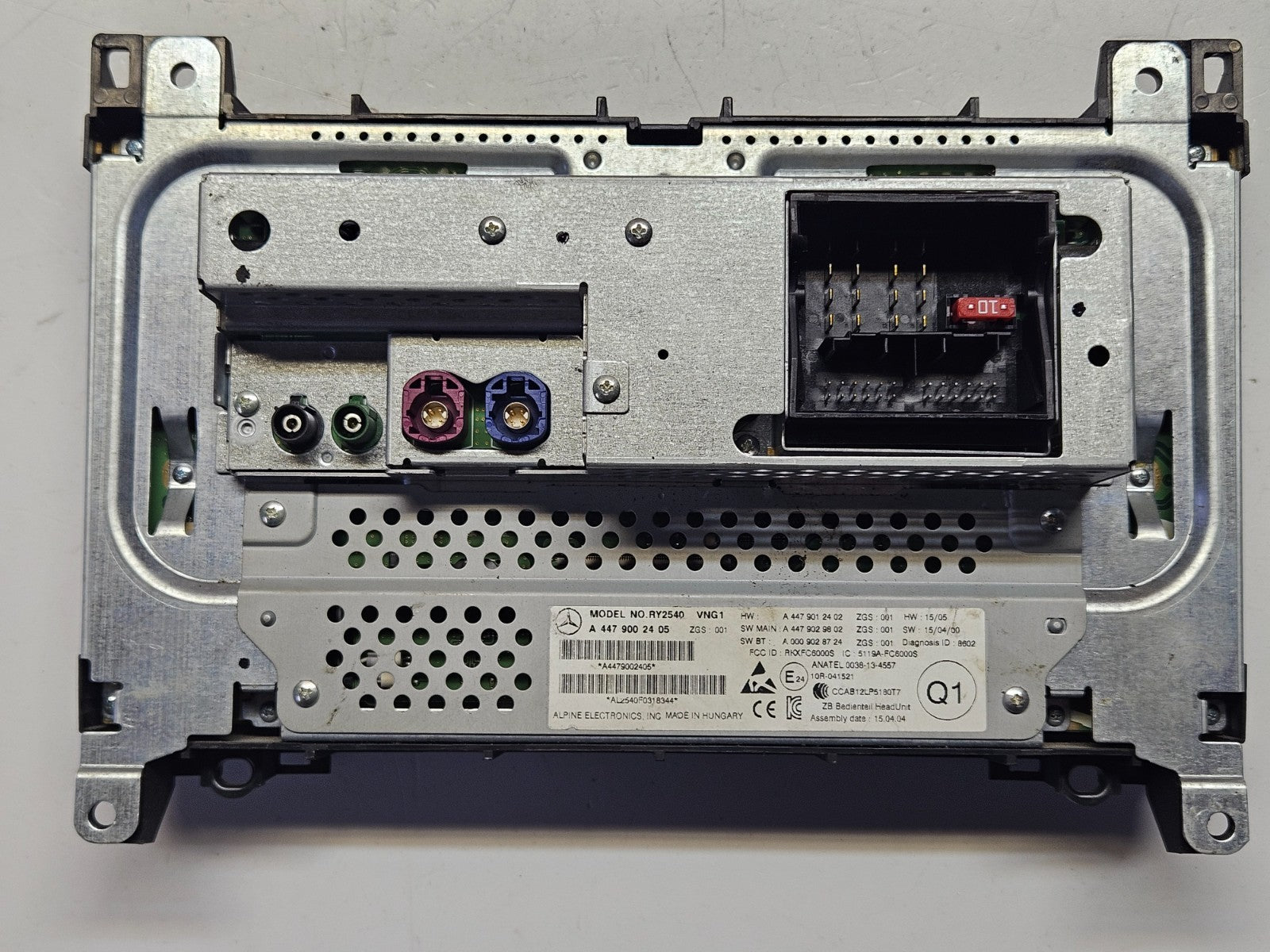 Mercedes W447 Headunit Navigationssystem Radio A 4479002405 mit PIN Code ♻️