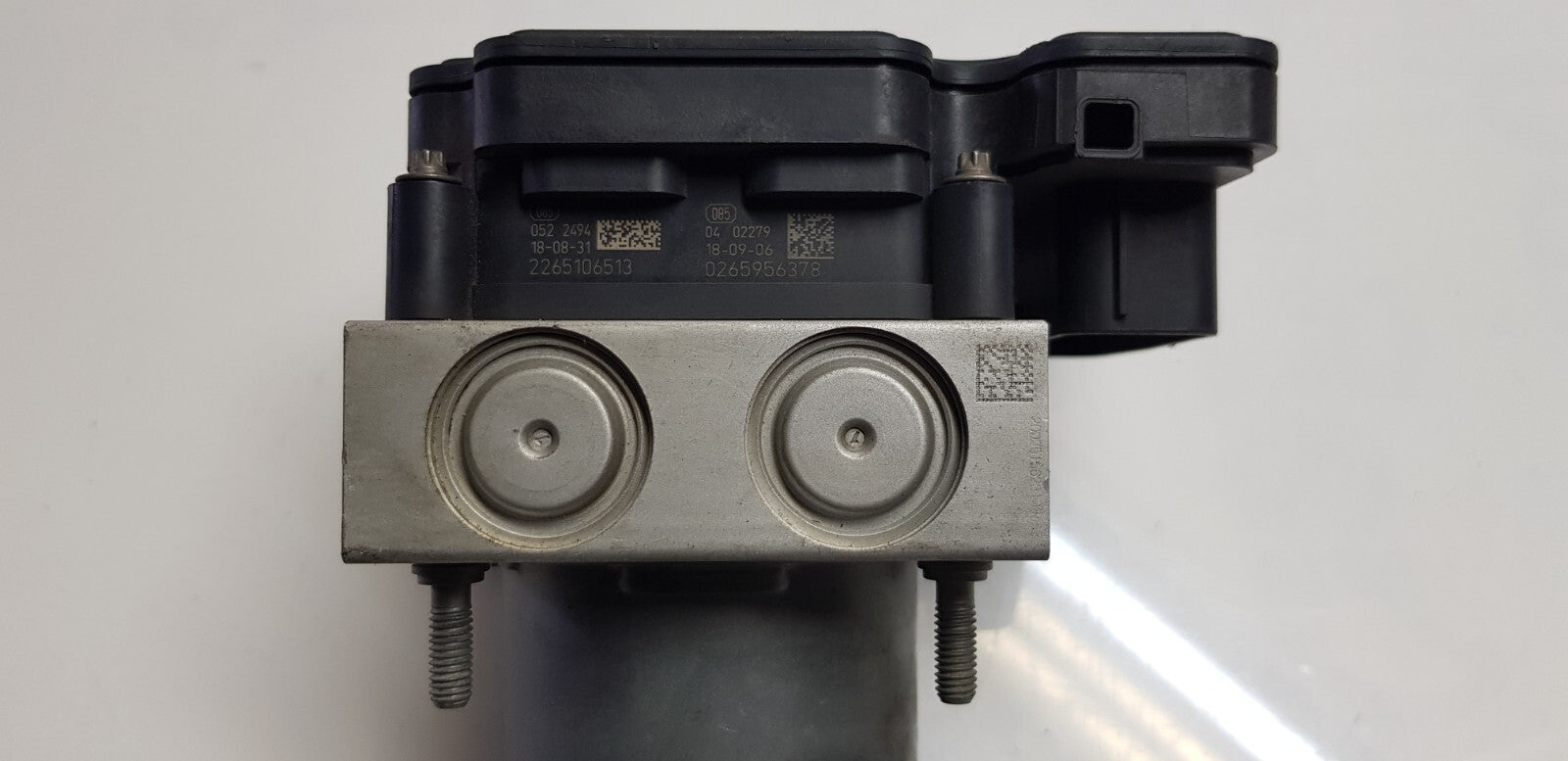 Mercedes Sprinter ABS Hydraulikblock Pumpe Steuergerät A 9069004904 0265956378