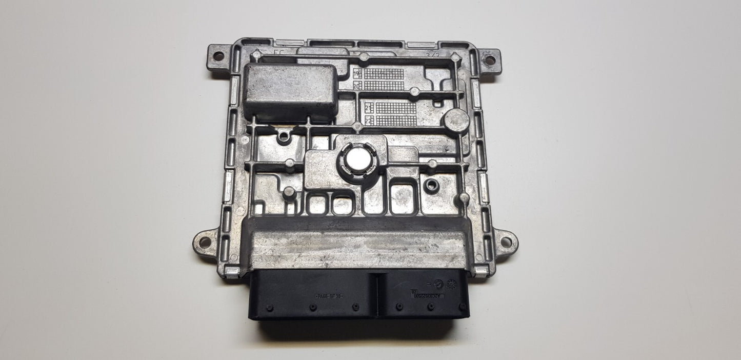 Mercedes W177 Motorsteuergerät Steuergerät A 2829003300 A 2829013000