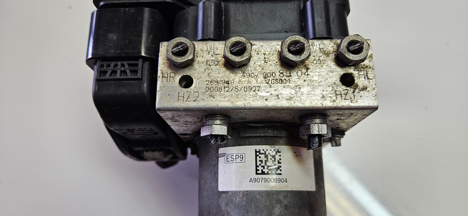 Mercedes Sprinter ABS Hydraulikblock Pumpe Steuergerät A 9079008904