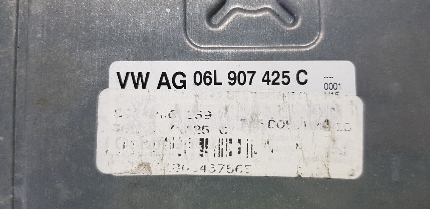 Audi VW Motorsteuergerät Steuergerät 06L907425C