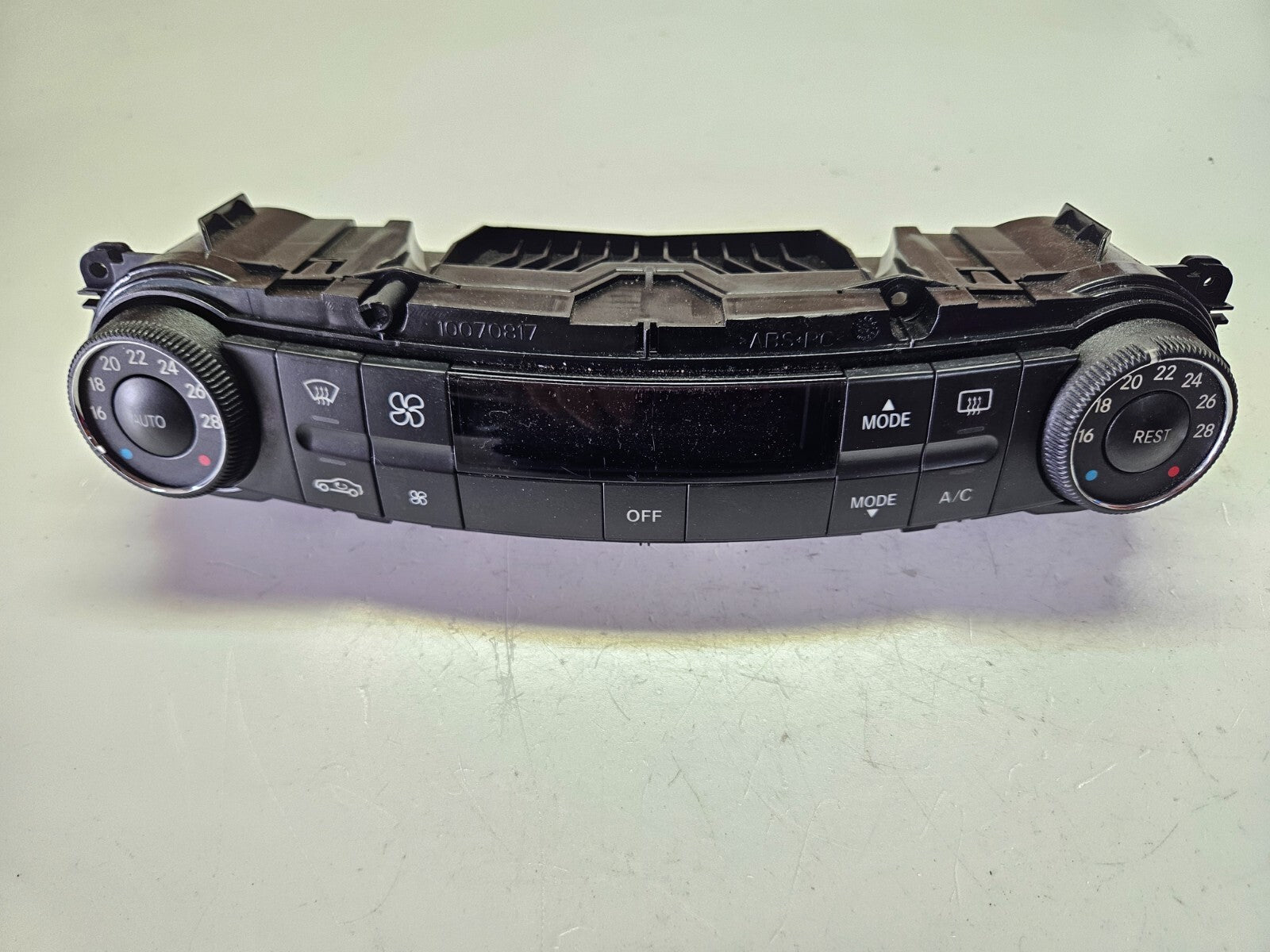Mercedes E-Klasse W211 Klimabedienteil Bedienteil 2118300890 Q:0006 ♻️