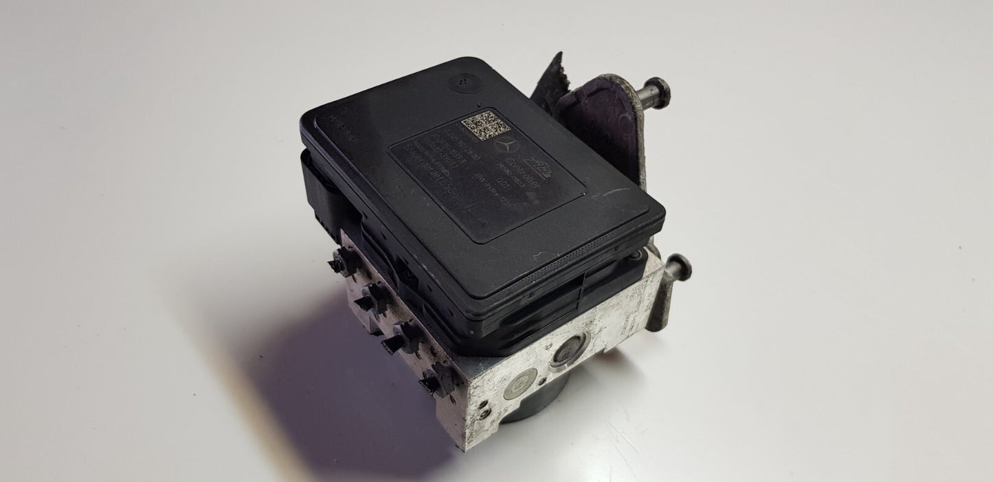 Mercedes W205 ABS Hydraulikblock Pumpe Steuergerät A 2059012800 A 2054313612