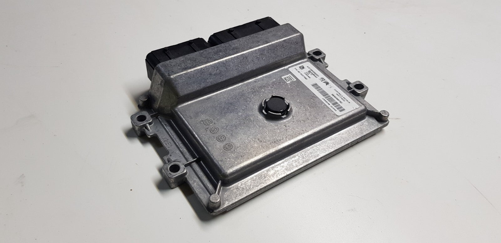 Opel Motorsteuergerät Steuergerät 9846386780 9815037580 IMMO OFF