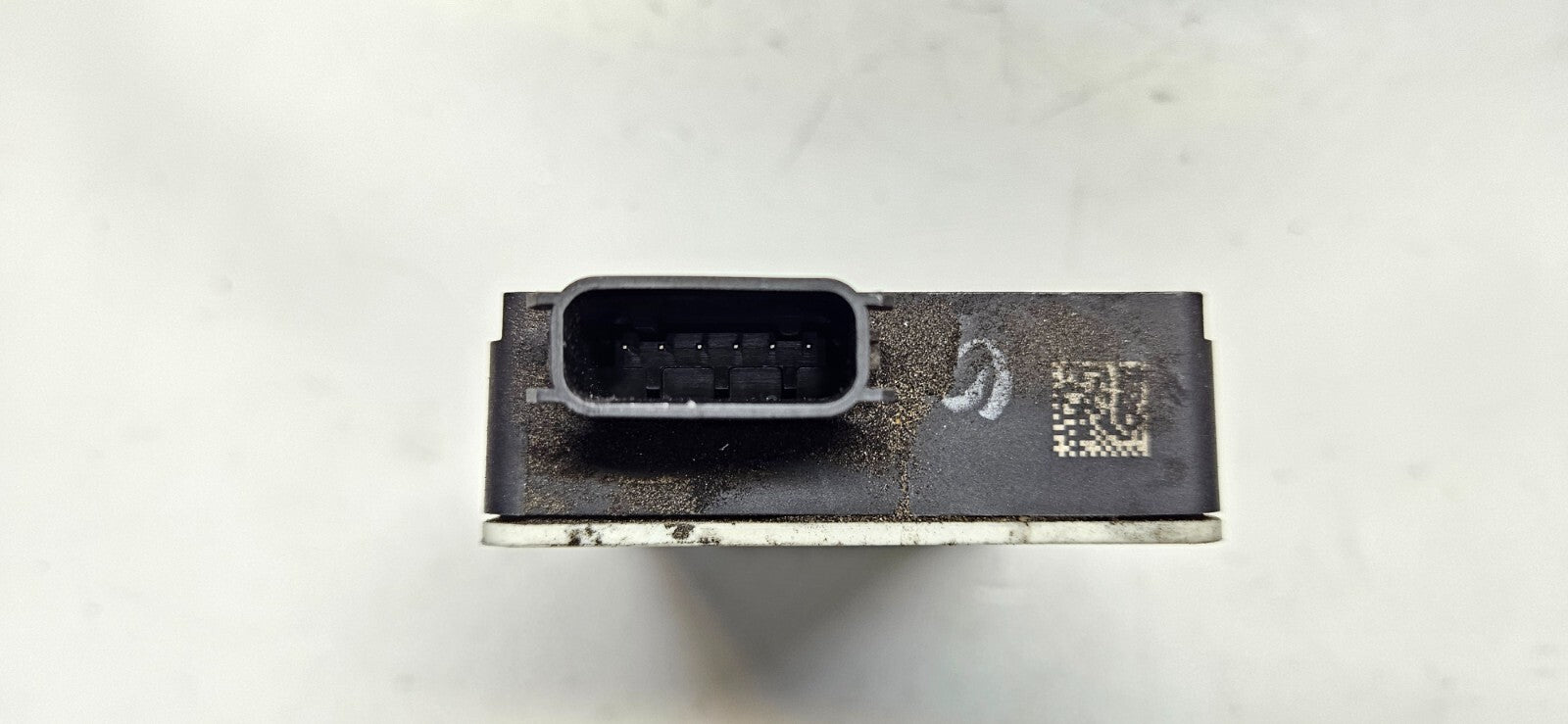 Mercedes Distronic Radarsensor Abstandsradar A 0009052307 A 0009010405